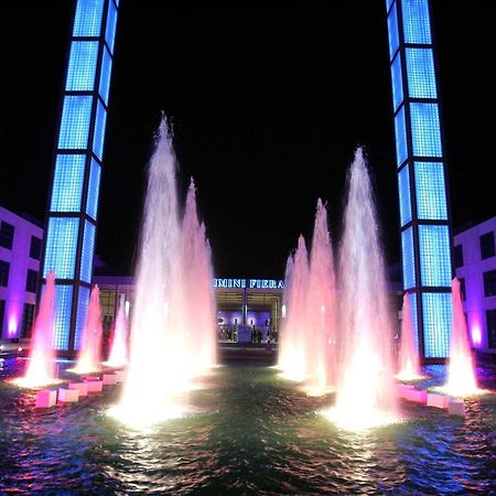 Hotel Giorg - Waterpark Included Rimini Dış mekan fotoğraf
