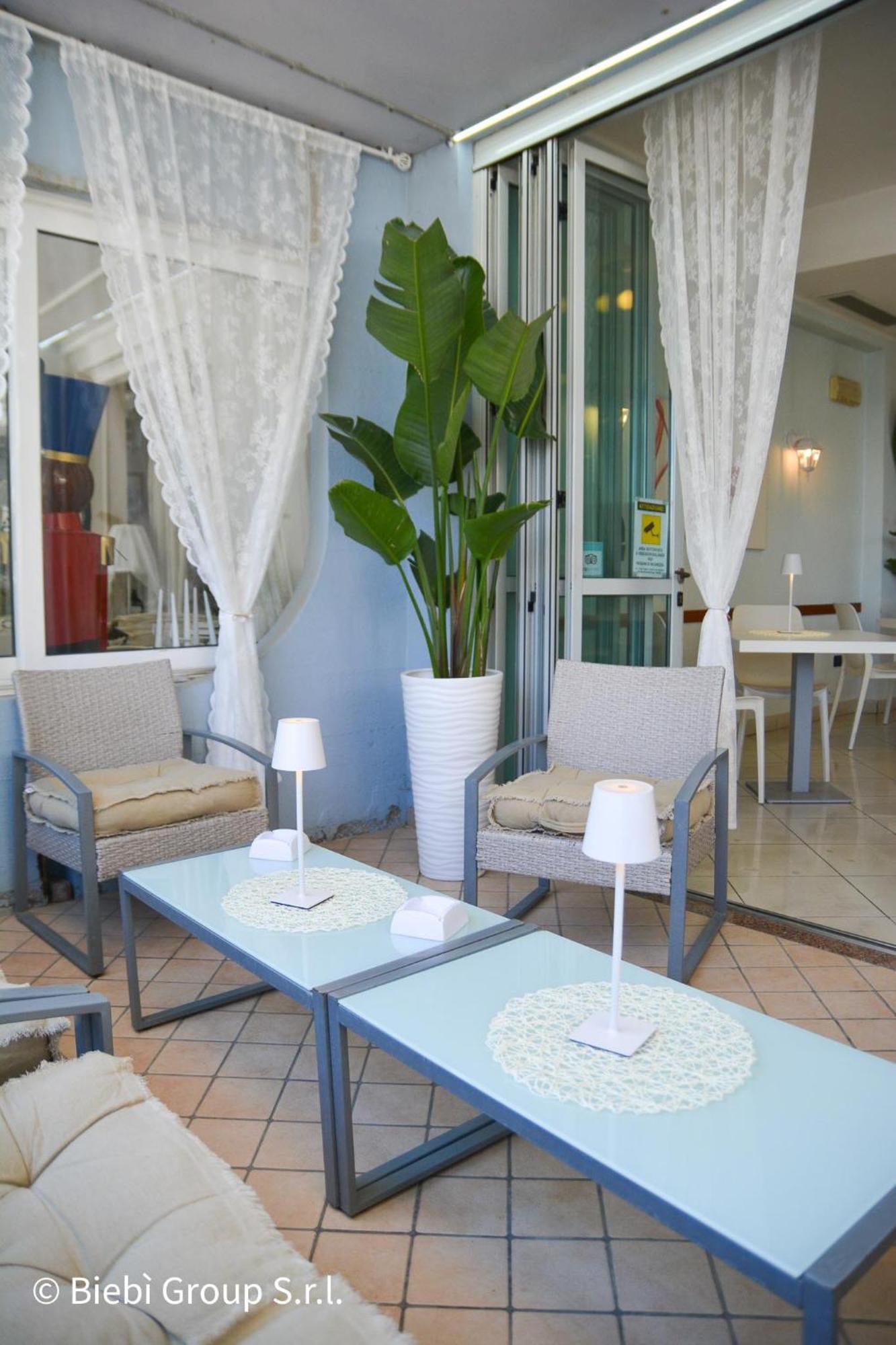 Hotel Giorg - Waterpark Included Rimini Dış mekan fotoğraf
