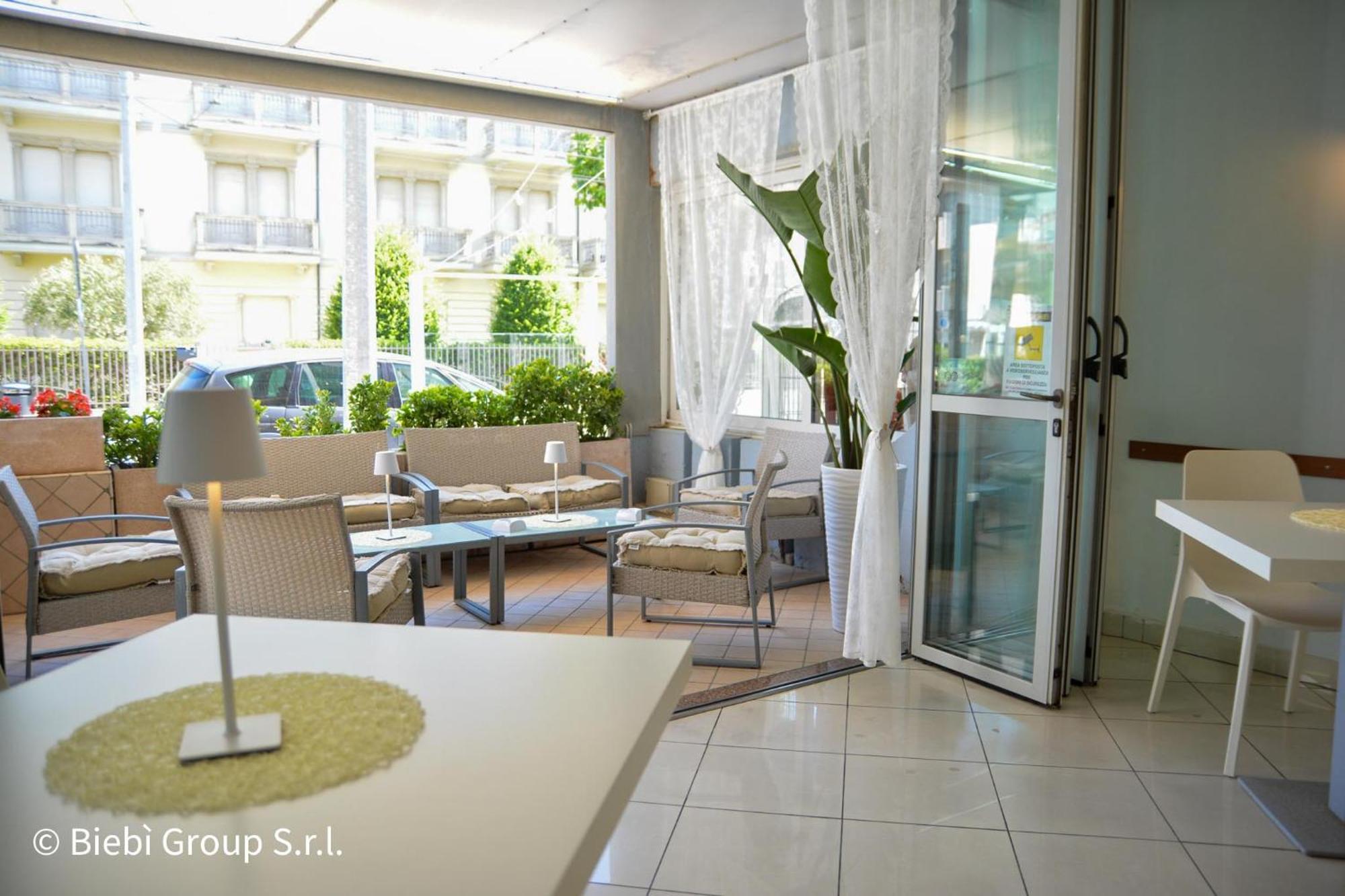 Hotel Giorg - Waterpark Included Rimini Dış mekan fotoğraf